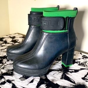 Sorel chunky Rain boot, older Brex